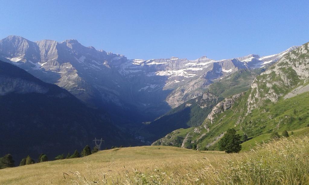 Yourtes Mongoles Gavarnie Gèdre المظهر الخارجي الصورة
